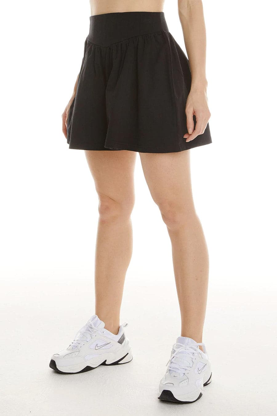 Pollyparknobletennisskortwavyflaredhalfzipstyle_3_68c7196b-6925-41d1-a0e8-8d7594b78fd6.jpg